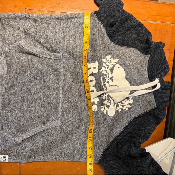Roots Black and Gray Hoodie - Picture 7 of 7